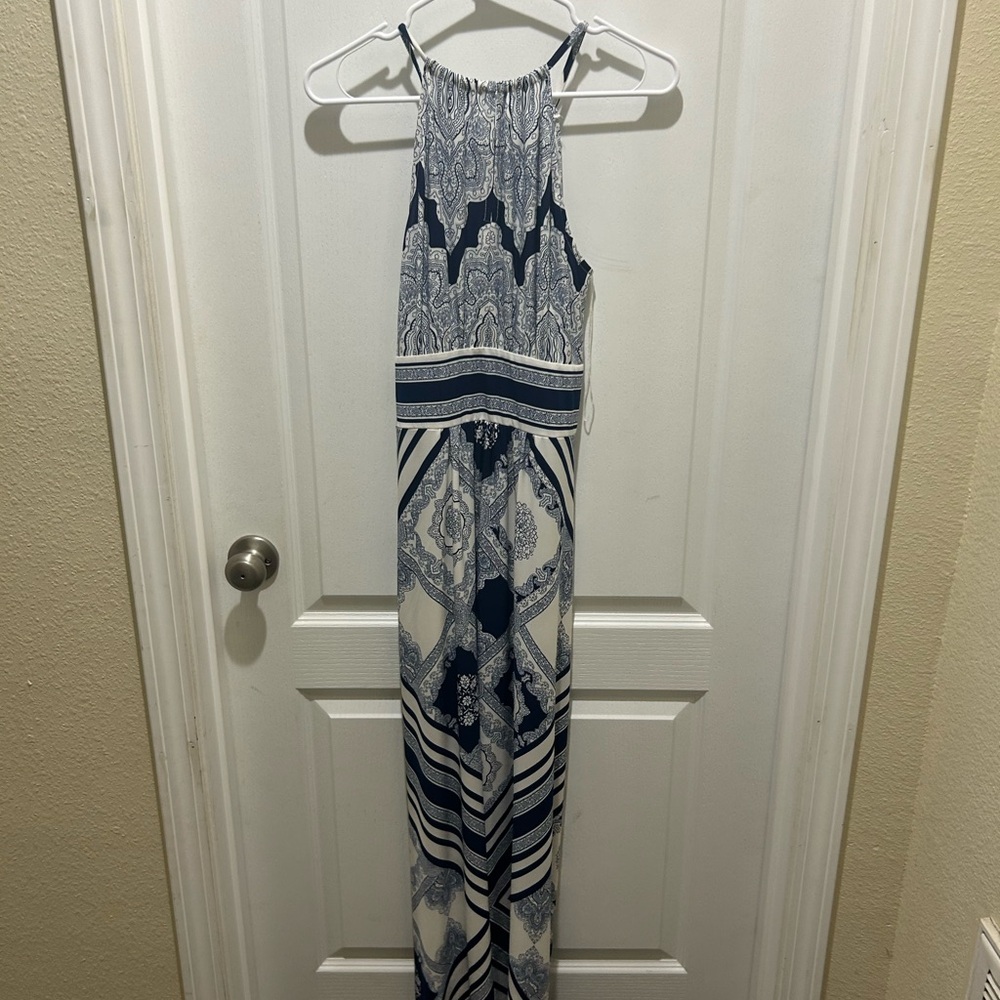 Blue and White Halter Maxi Dress - London style collection - Picture 8 of 8